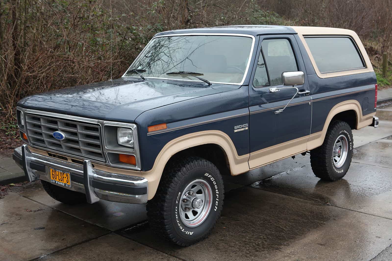 A Brief History On The Top 5 Best Ford Broncos Ever Made